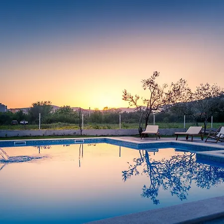 Apartamento Marko & Simun Kaštela