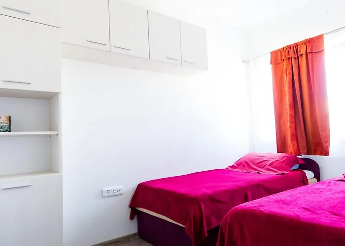 Marko & Simun Apartment Kaštela